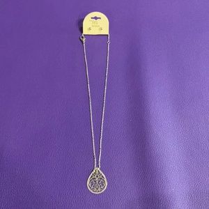 Silver Teardrop Necklace